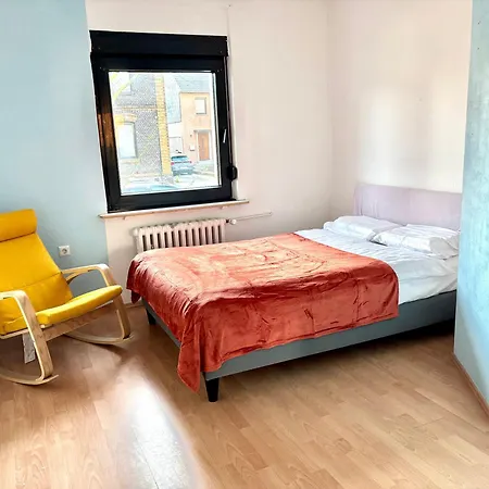 Pensión Amazing Entire Apartment, U79&s1, Messe, Airport, Hbf, 6-seen-platte 3*