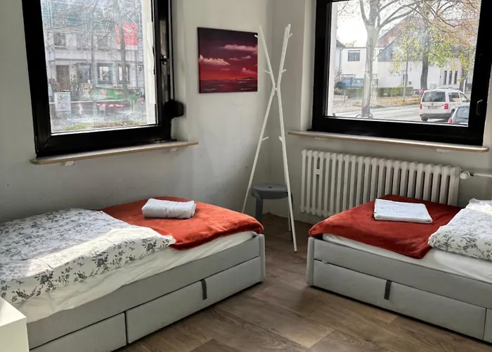 Amazing Entire Apartment, U79&s1, Messe, Airport, Hbf, 6-seen-platte Guest house